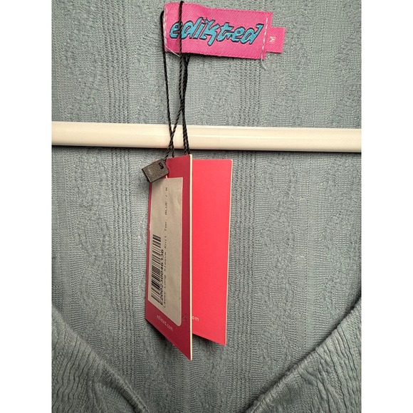 NWT Edikted Lacey Long Sleeve Knit Top Blue Size M - Picture 3 of 3